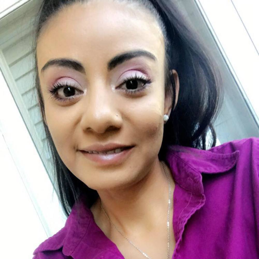 Meet your Posher, Vanessa